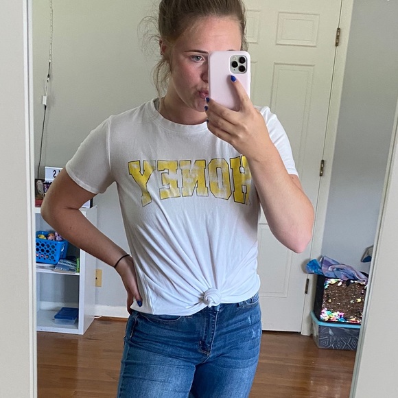 Tops - Honey T-Shirt